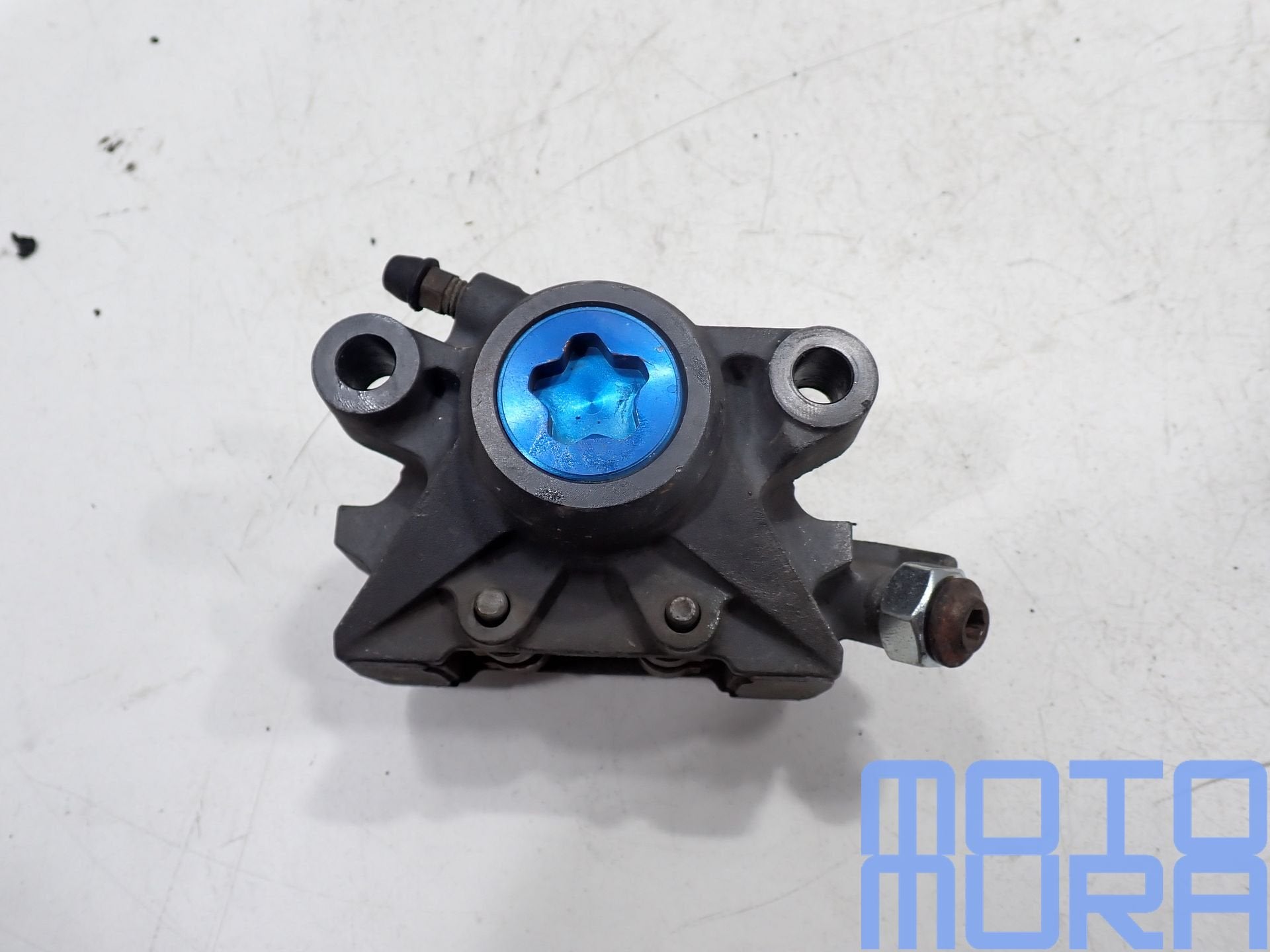 Yamaha YZF R1 1998 - 2001 Bluespot achterremklauw RN01 RN04, Gebruikt, -, -, Ophalen of Verzenden