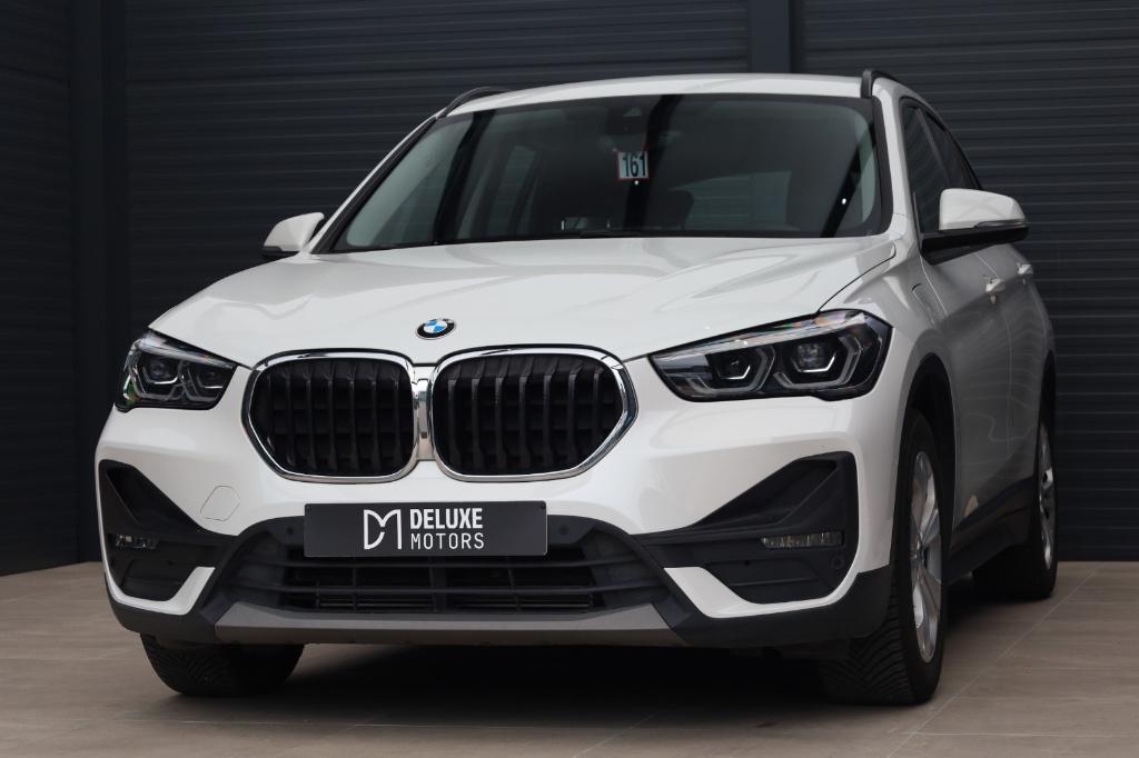 Caméra tête haute LED en cuir BMW X1 xDrive25e Navi, Autos, BMW, Entreprise, Achat, X1, 4x4, ABS, Airbags, Air conditionné, Alarme