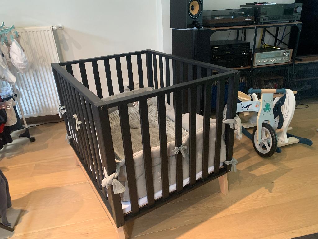 Baby park, Enlèvement, Comme neuf, Rectangulaire, Réglable en hauteur