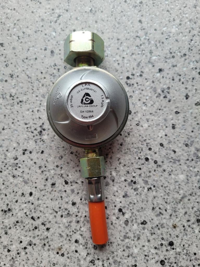 Gasdrukregelaar LPG, 29 mbar, nieuwstaat, klaar voor gebr, Ophalen of Verzenden, Nieuw, Cavagna