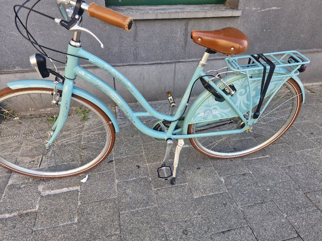 Meisjesfiets maat 26  zo goed als nieuw, Velgrem, Handrem, Ophalen, 26 inch of meer