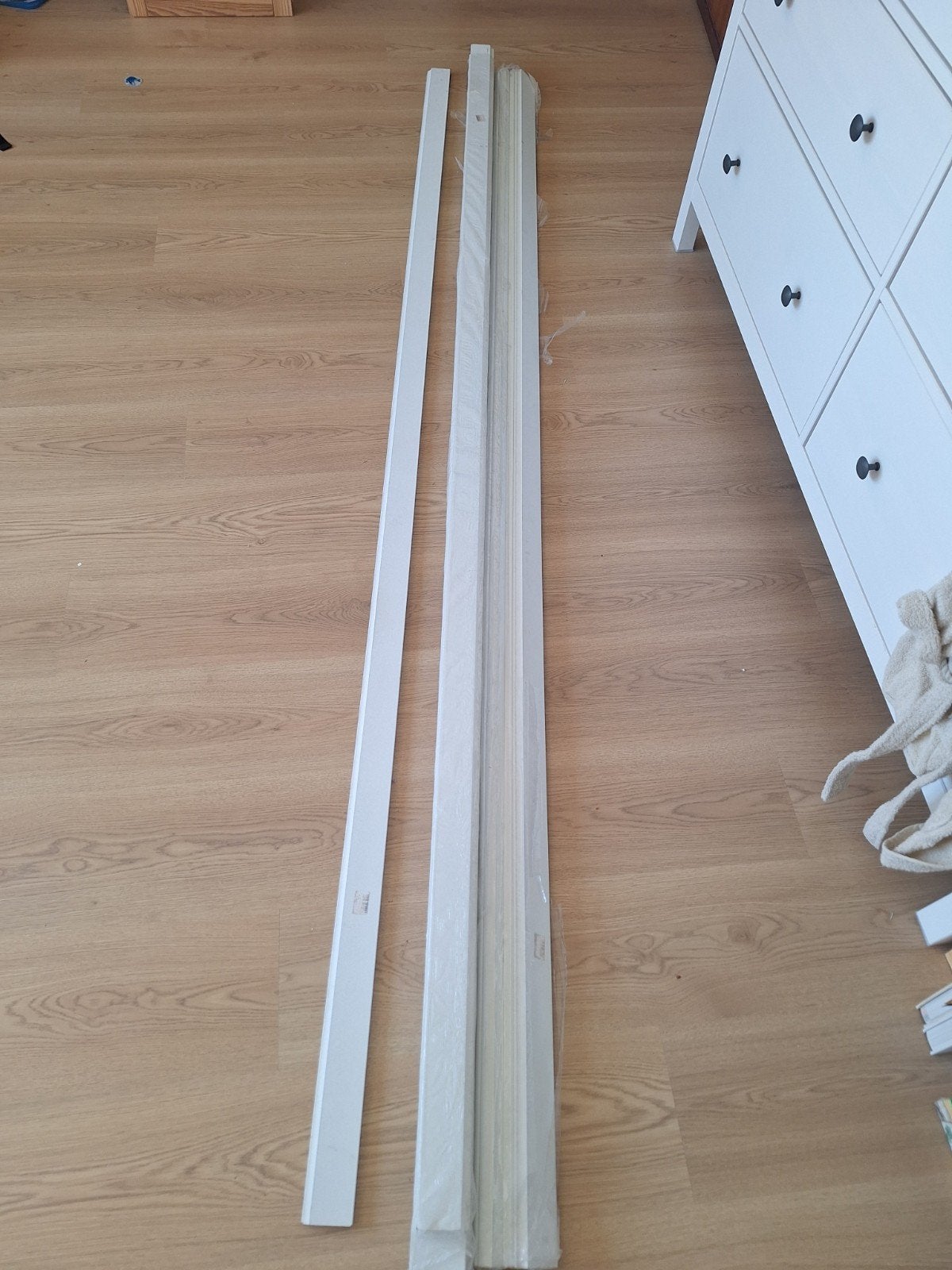 26 lm 11 stuks mdf vochtwerende overschilderbare plint 6 cm, Ophalen, MDF