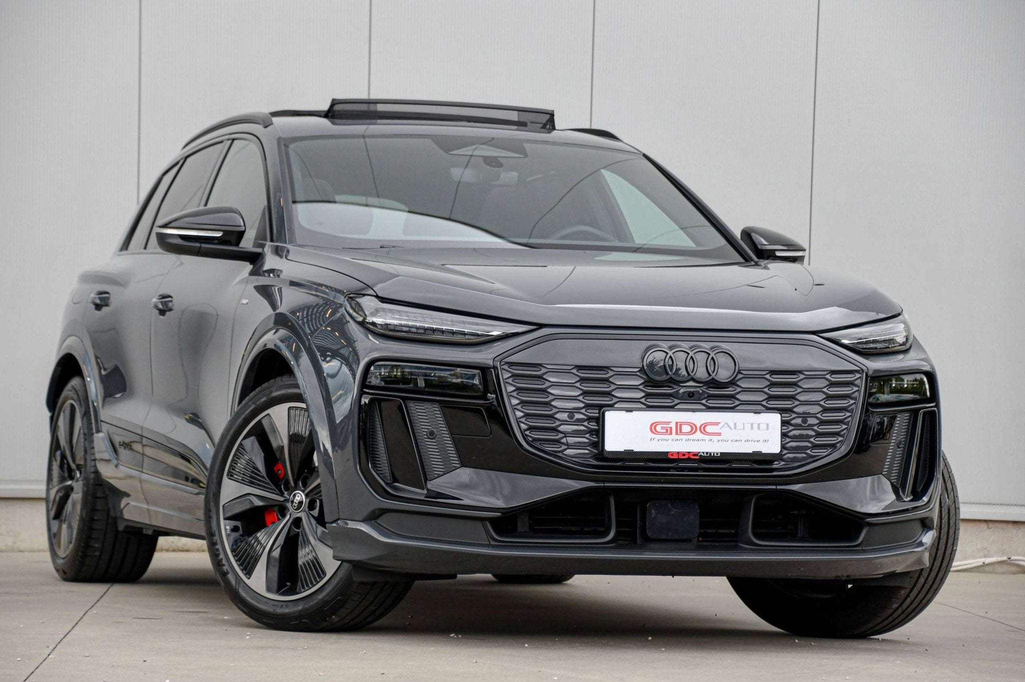 Audi Q6 e-tron Q6 e-Tron 100 kWh Performance Edition One l P, Auto's, Audi, Automaat, Achterwielaandrijving, Gebruikt, Zwart
