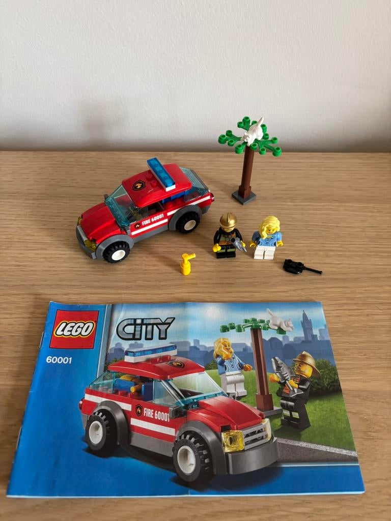 Lego city  Fire Chief Car 60001, Kinderen en Baby's, Speelgoed | Duplo en Lego, City, Lego, Ophalen of Verzenden, Zo goed als nieuw