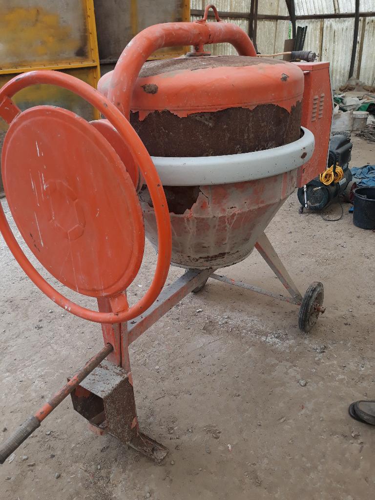 betonmixer, Doe-het-zelf en Bouw, Ophalen, Gebruikt