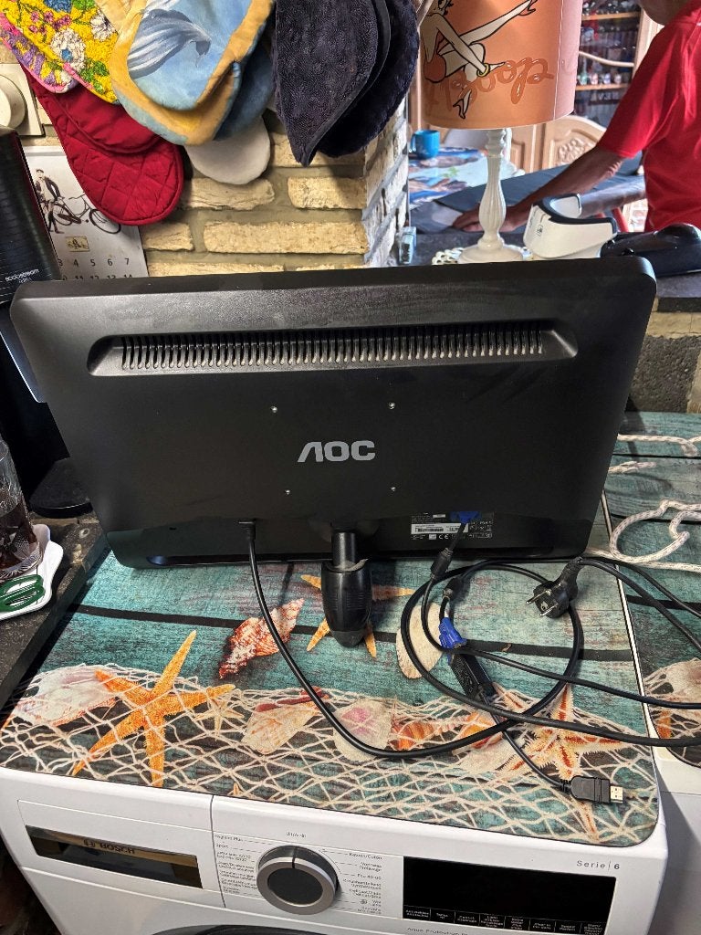 Ecran d'ordinateur AOC F22s+, Informatique & Logiciels, 3 à 5 ms, Autres résolutions, Enlèvement, Utilisé