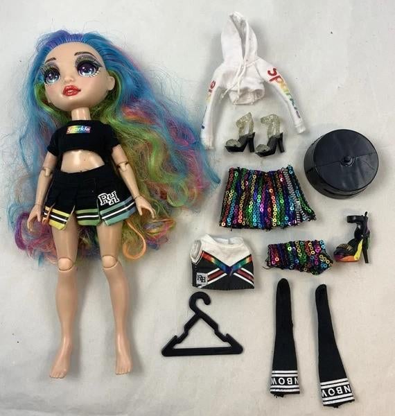 MGA Rainbow High Amaya Raine Pop, série 2, cheveux arc-en-ci, Envoi, Comme neuf, Fashion Doll