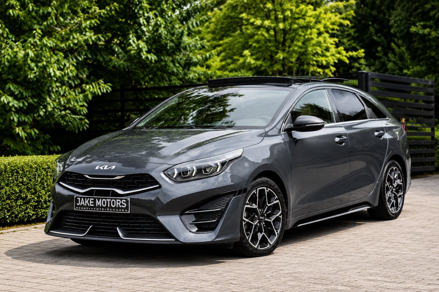 ProCeed GT-Line ** FULL OPTIONS ** GARANTIE KIA 05/2029**, Autos, Kia, Entreprise, Achat, (Pro) Cee d, Caméra 360°, ABS, Caméra de recul