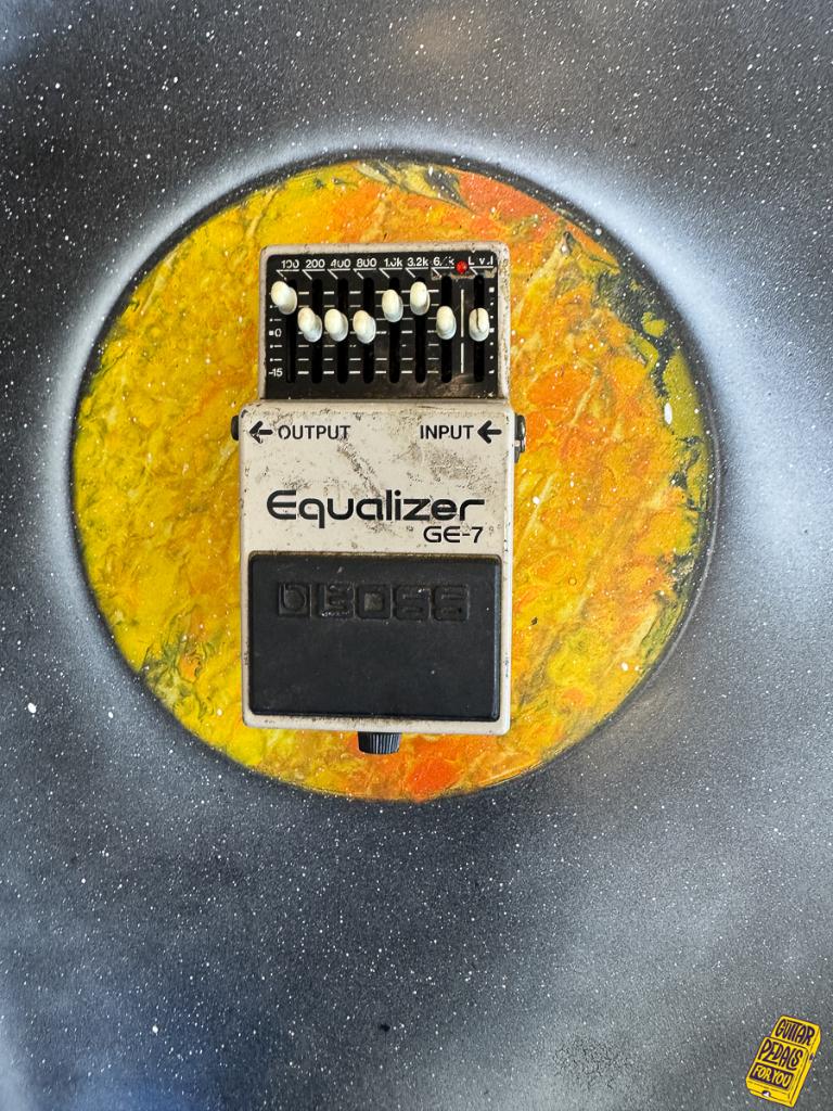 EQ graphique Boss GE-7 1981 - 1992 Fabriqué au Japon, Enlèvement ou Envoi, Utilisé, Equalizer ou Égaliseur