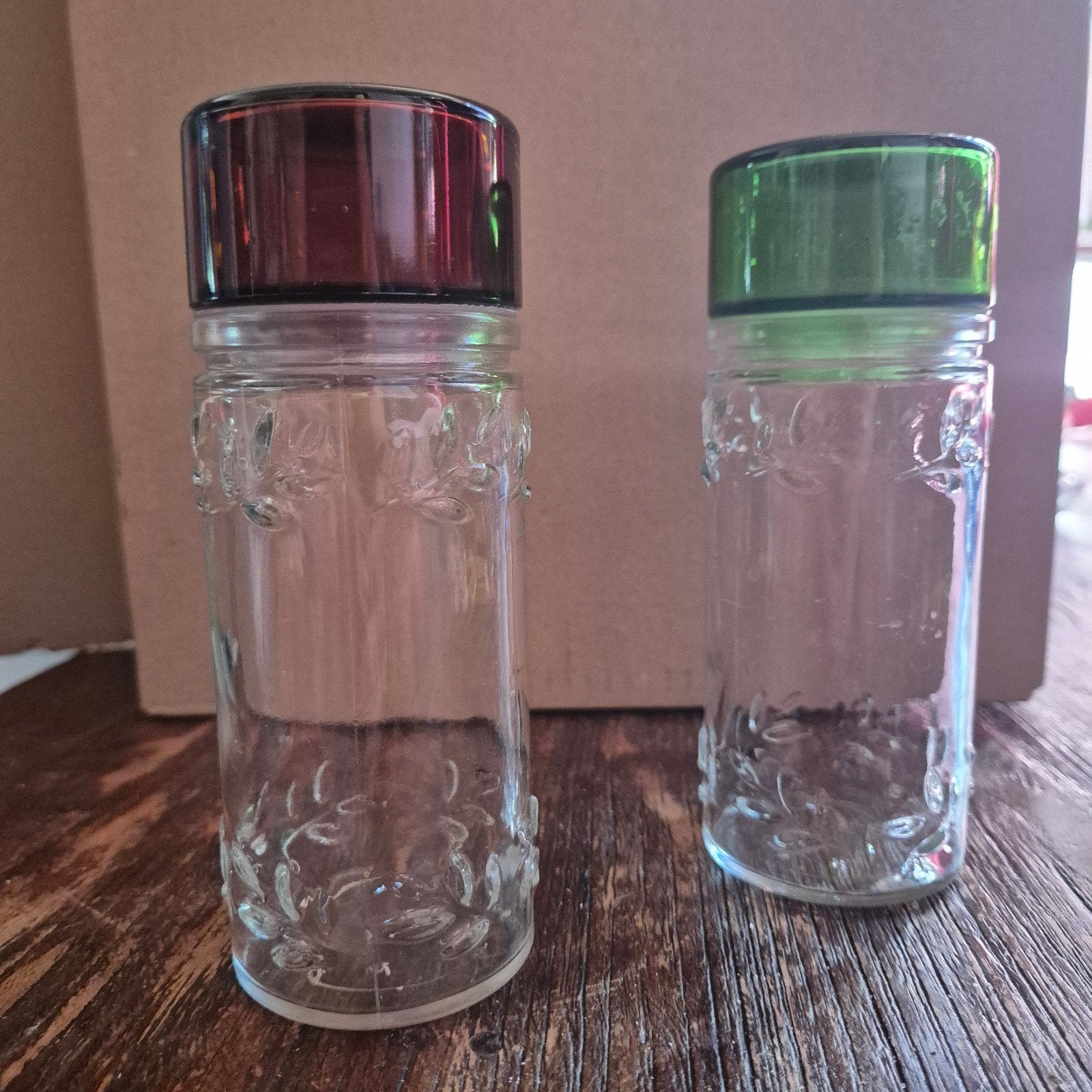 Opslagbokaaltjes, glas, met bruine en groene stolp., Ophalen of Verzenden