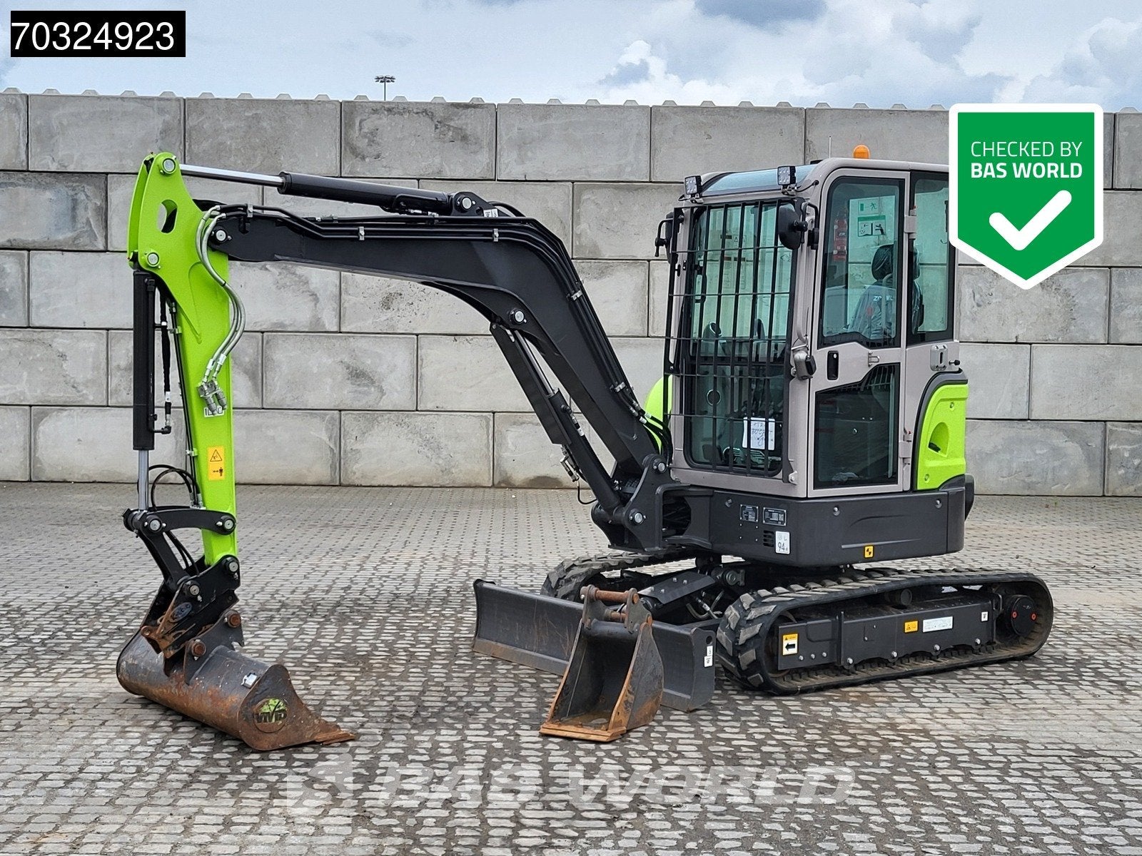 Zoomlion ZE36 GU KUBOTA ENGINE - PIN ON / 2 BUCKETS - CE CER, Zakelijke goederen, Machines en Bouw | Kranen en Graafmachines, Graafmachine
