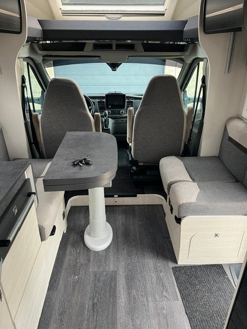 mobilhome, Caravans en Kamperen, Mobilhomes, Automaat, Chemisch toilet, Standaard zit, Ringverwarming