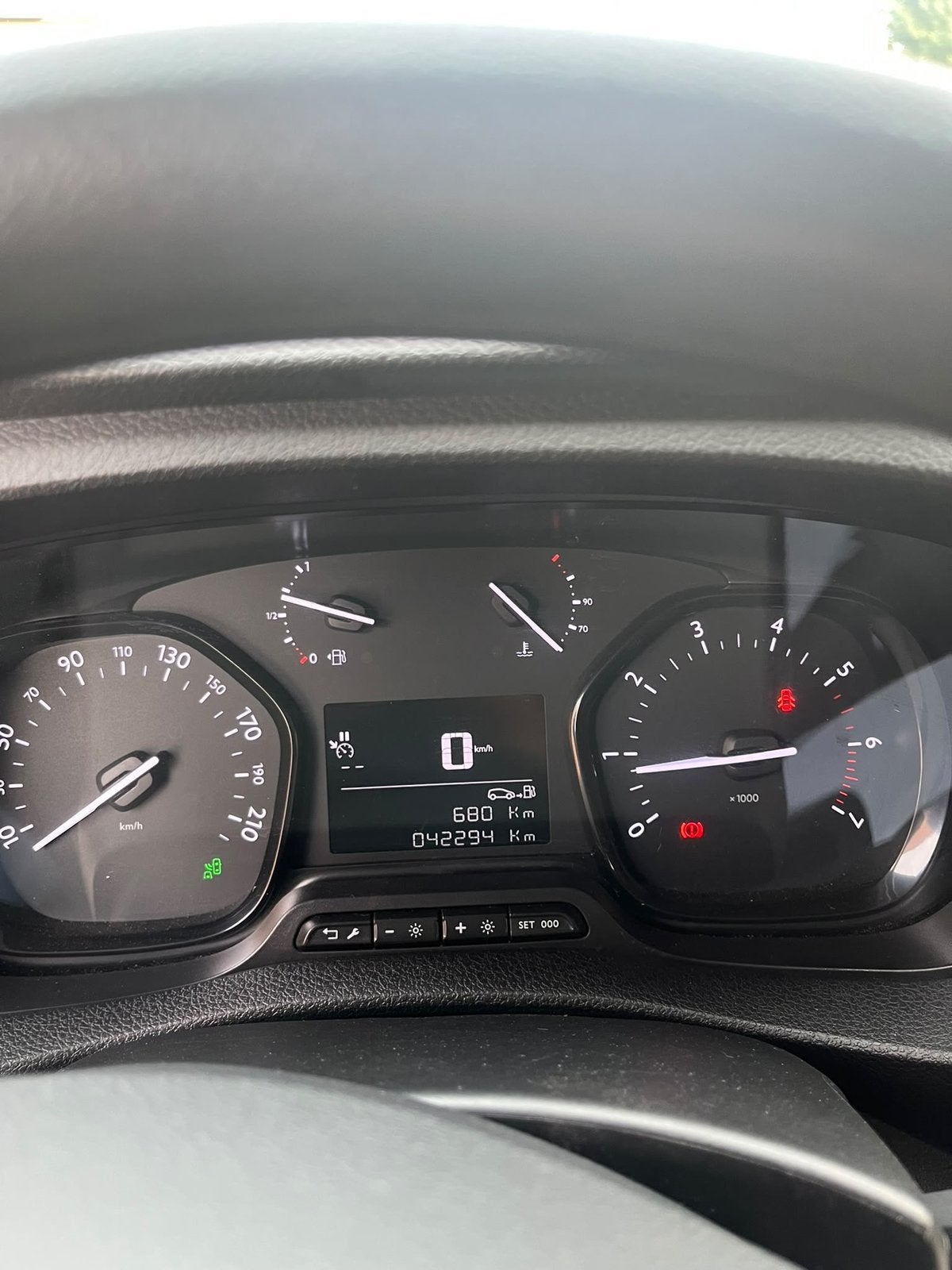 Opel Vivaro, Autos, 75 kW, Achat, Particulier, 4 cylindres