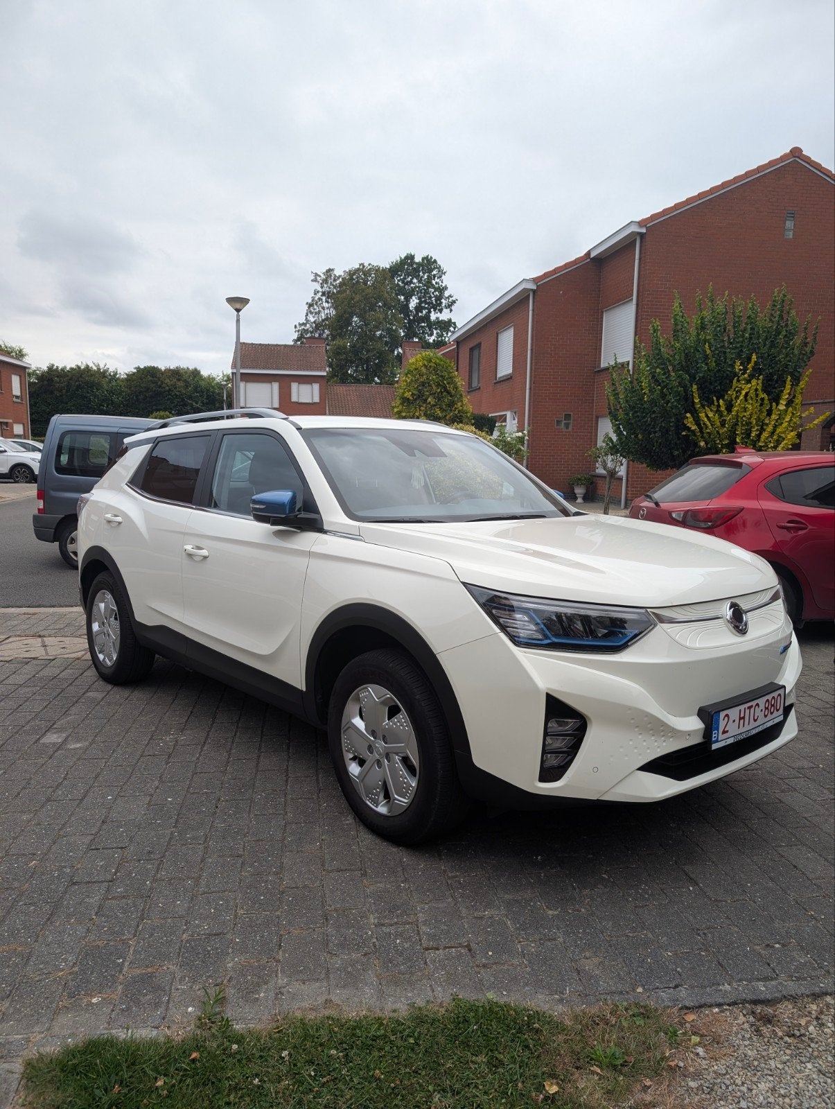 SsangYong Korando e-Motion Platinum 62 kWh – Full Option –, Autos, Achat, Noir, 5 portes, 5 places