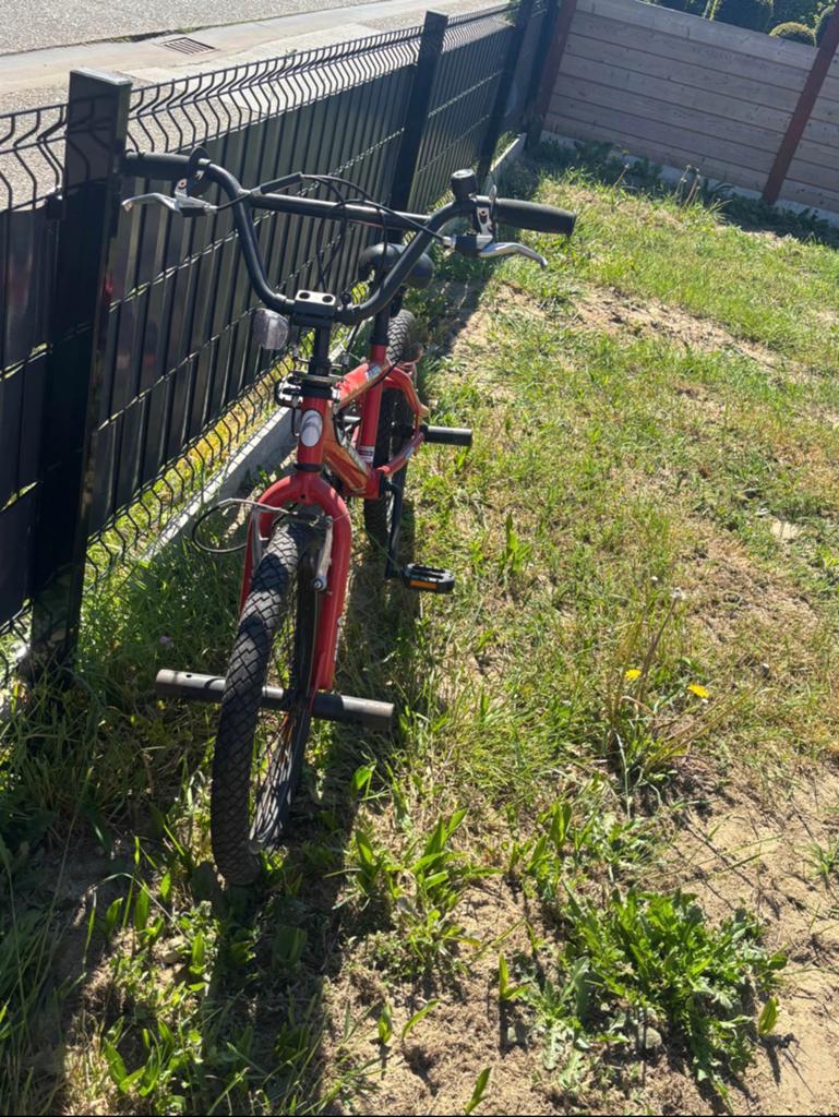 Stunt fiets, Fietsen en Brommers, Ophalen, Gebruikt, 16 tot 20 inch