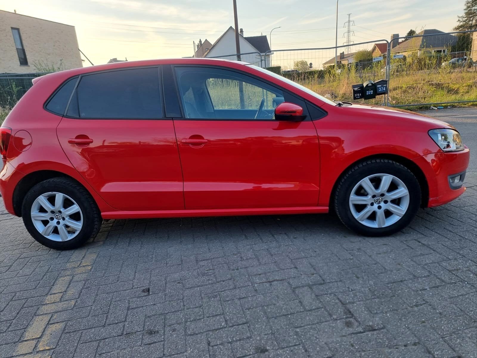 Volkswagen Polo 1.2 essence Climatiseur, Rouge, Euro 5, Achat, 5 portes