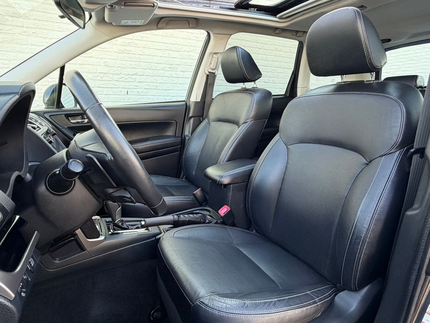 Subaru Forester 2.0 Premium automatique 4x4 attache remorque, Autos, Argent ou Gris, Achat, Ordinateur de bord, Entreprise