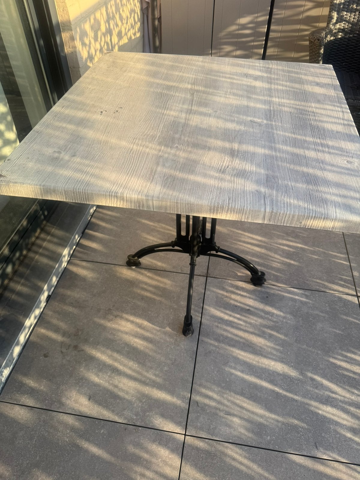 Tuintafel, Tuin en Terras, Ophalen, Zo goed als nieuw