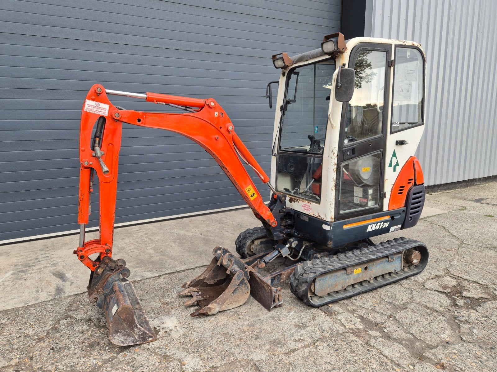 Mini-excavatrice Kubota KX41-3V, Enlèvement