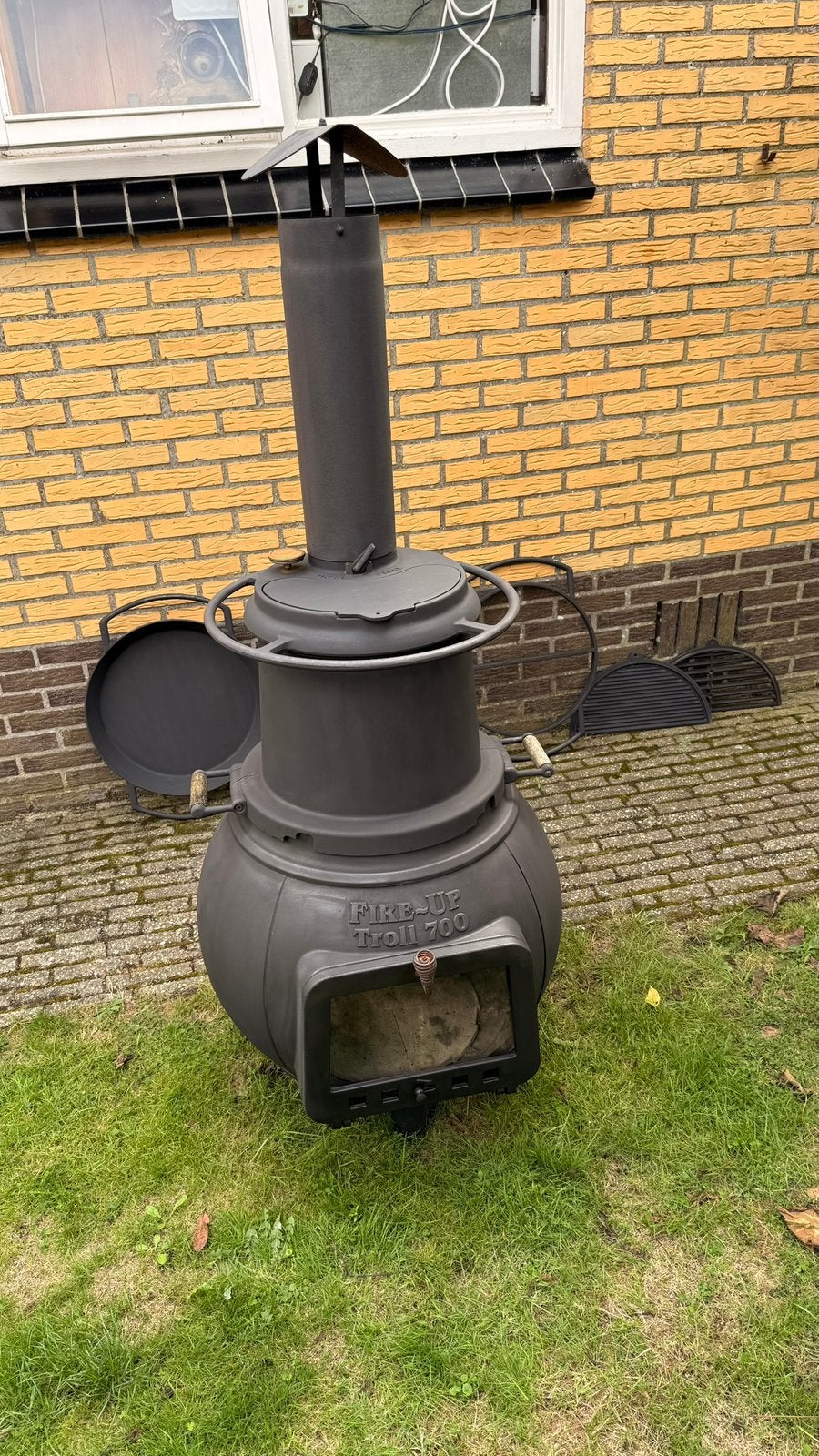 Fire up troll 700 barbecue, smoker en tuinhaard compleet, Ophalen, Zo goed als nieuw