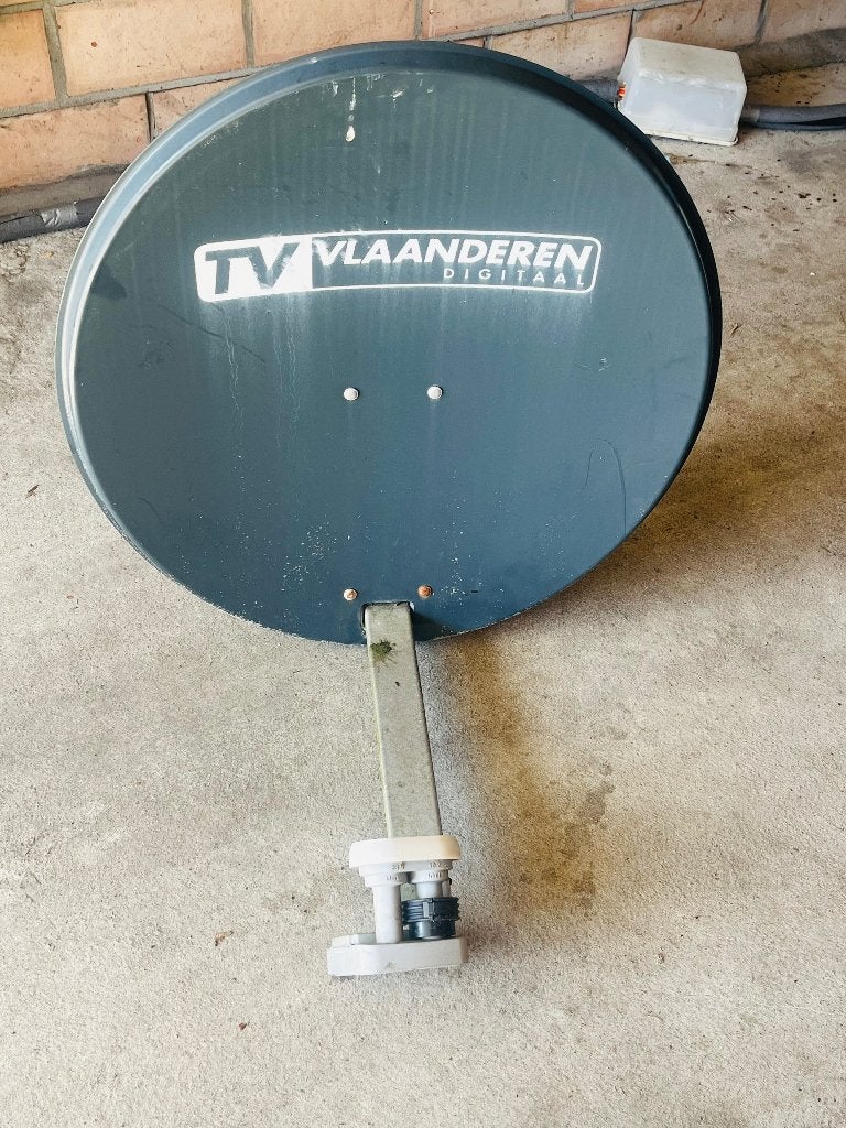 Schotelantenne, Audio, Tv en Foto, Schotelantennes, Ophalen, Gebruikt, (Schotel)antenne, Overige merken