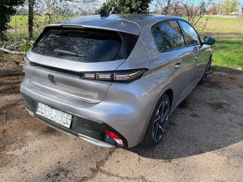 Peugeot 308 III & e- Allure, Assistance au freinage d'urgence, Argent ou Gris, Achat, Entreprise