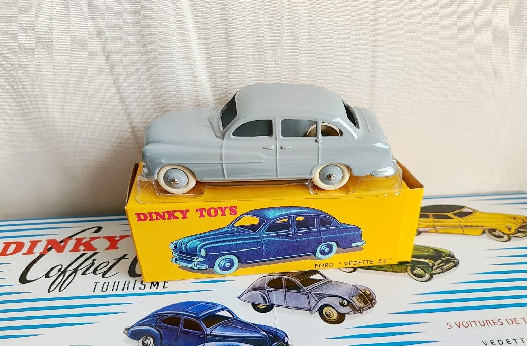 Dinky Atlas: Ford Vedette 54_ ref. 24X _ origin verzamelbox, Ophalen of Verzenden, Nieuw, Auto, Dinky Toys