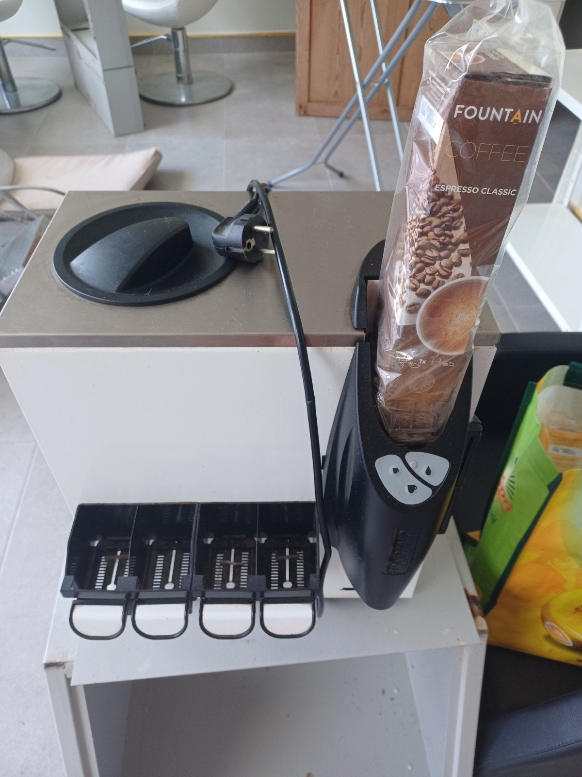 machine à café, Enlèvement