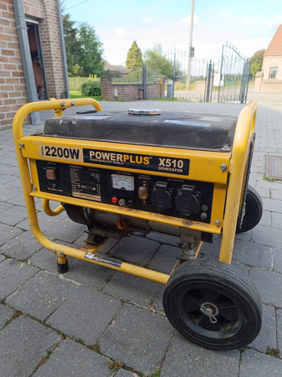 groupe électrogène peux servi, Bricolage & Construction, Enlèvement ou Envoi, Comme neuf, Essence