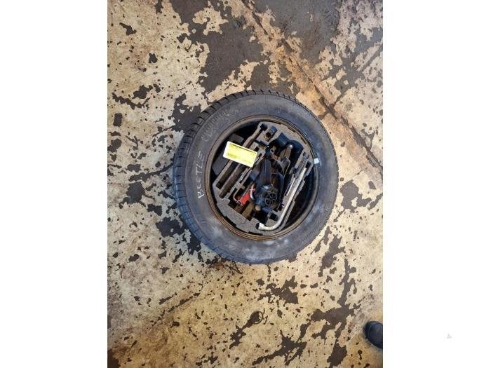 Kit de cric + Roue de secours d'un Volkswagen Beetle, Volkswagen, -, 3 mois de garantie, Utilisé