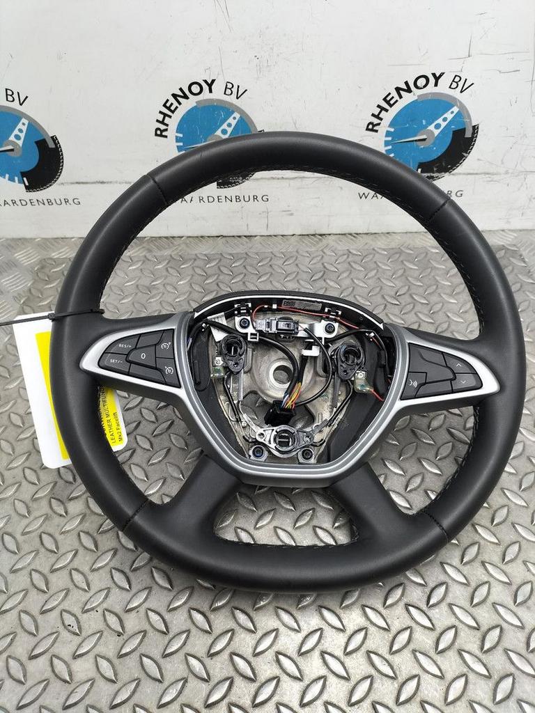 DACIA DUSTER HMMT 1.0 TCe 100 E-G Extr  STUURWIEL 2023, Ophalen of Verzenden, Gebruikt, Stiba lid