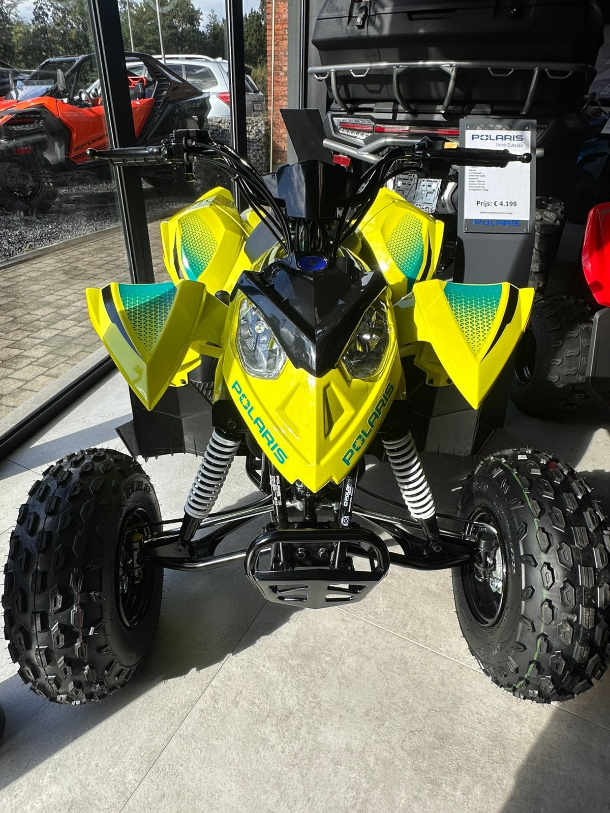 Nieuwe Polaris Outlaw 110 kinder quad, 11 kW of minder, 110 cc, 1 cilinder