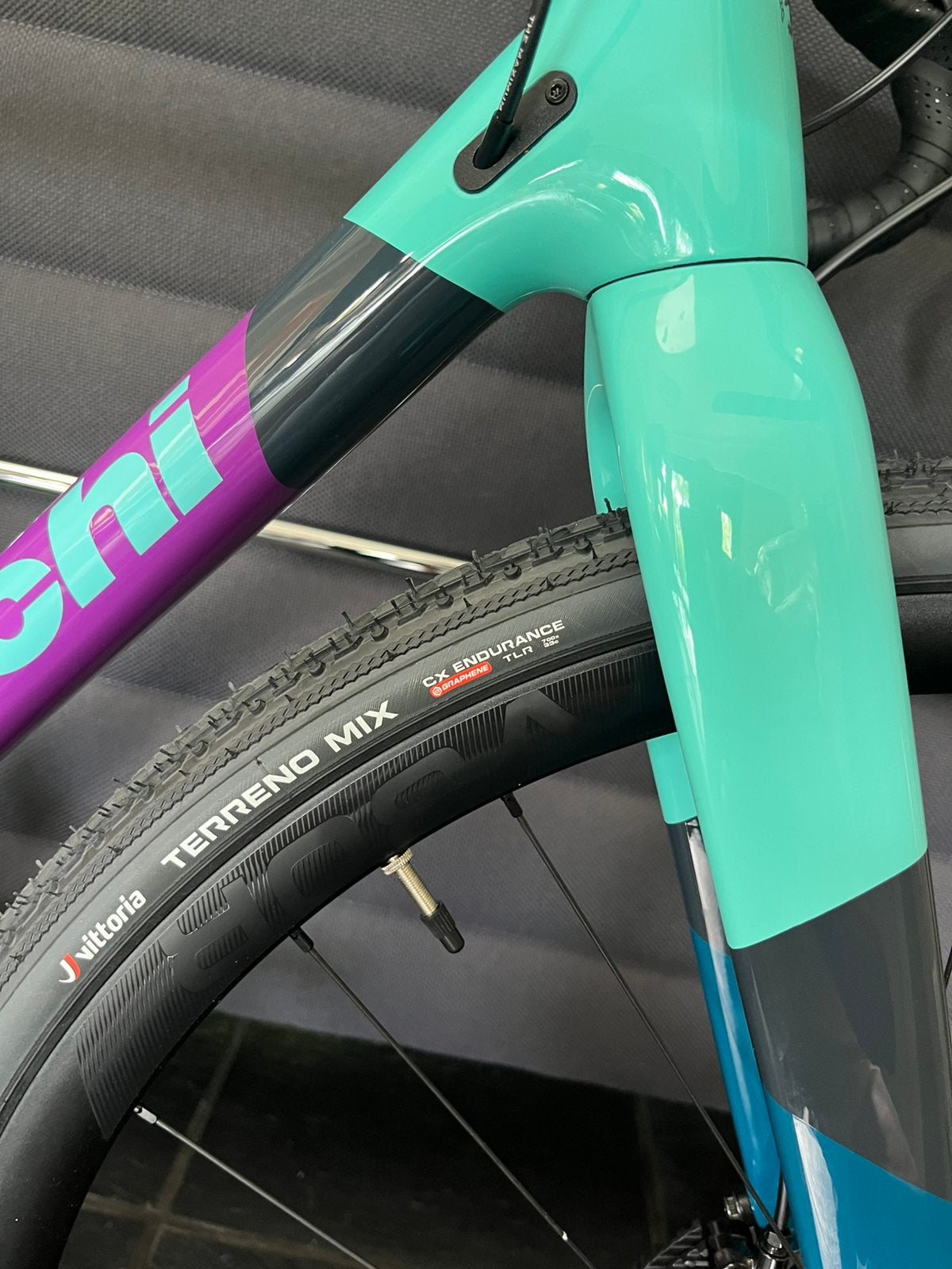 Cyclocross banden Vittoria, Fietsen en Brommers, Ophalen, Zo goed als nieuw