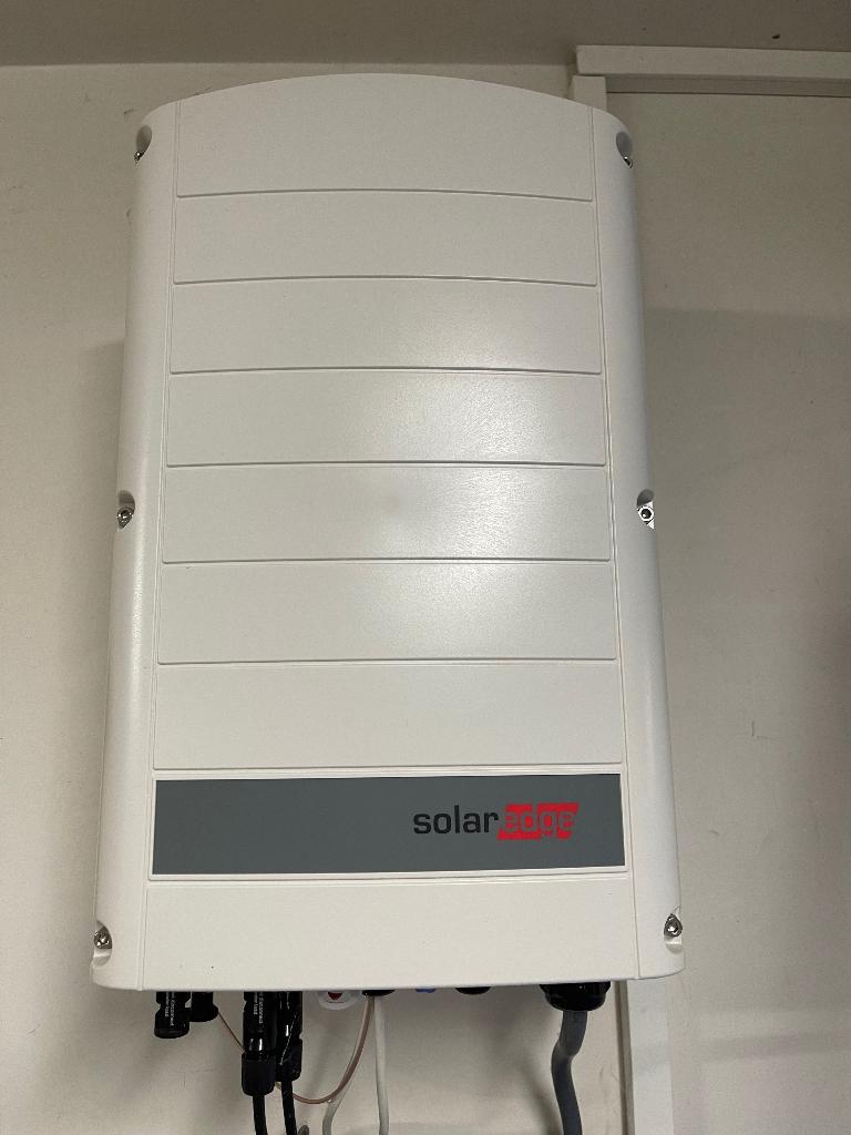 Onduleur HYBRIDE Solaredge 5kW, prêt fonctionner - batterie, Bricolage & Construction, Panneaux solaires & Accessoires, Enlèvement