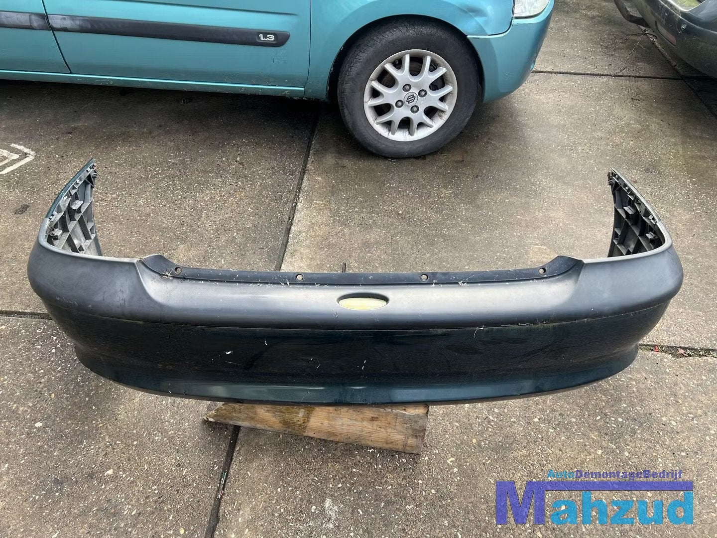 OPEL VECTRA B SEDAN Groen L359 Achterbumper 1995-2002, Auto-onderdelen, Carrosserie, Gebruikt, Opel Automobile GmbH, Kontakt@opel-infoservice.de