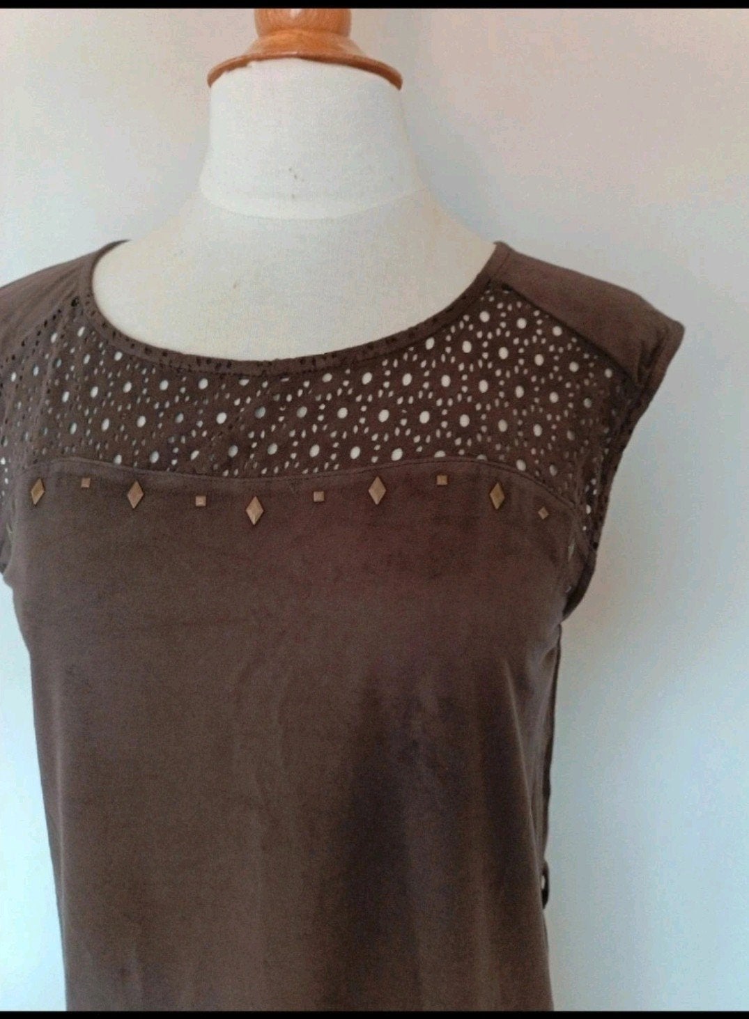 mouwloos kleedje, Kleding | Dames, Topjes, Ophalen of Verzenden, Maat 38/40 (M), Bruin