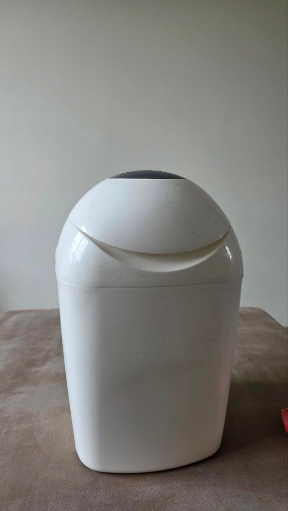 Pampervuilbak tomee tipee sangenis, Ophalen, Gebruikt