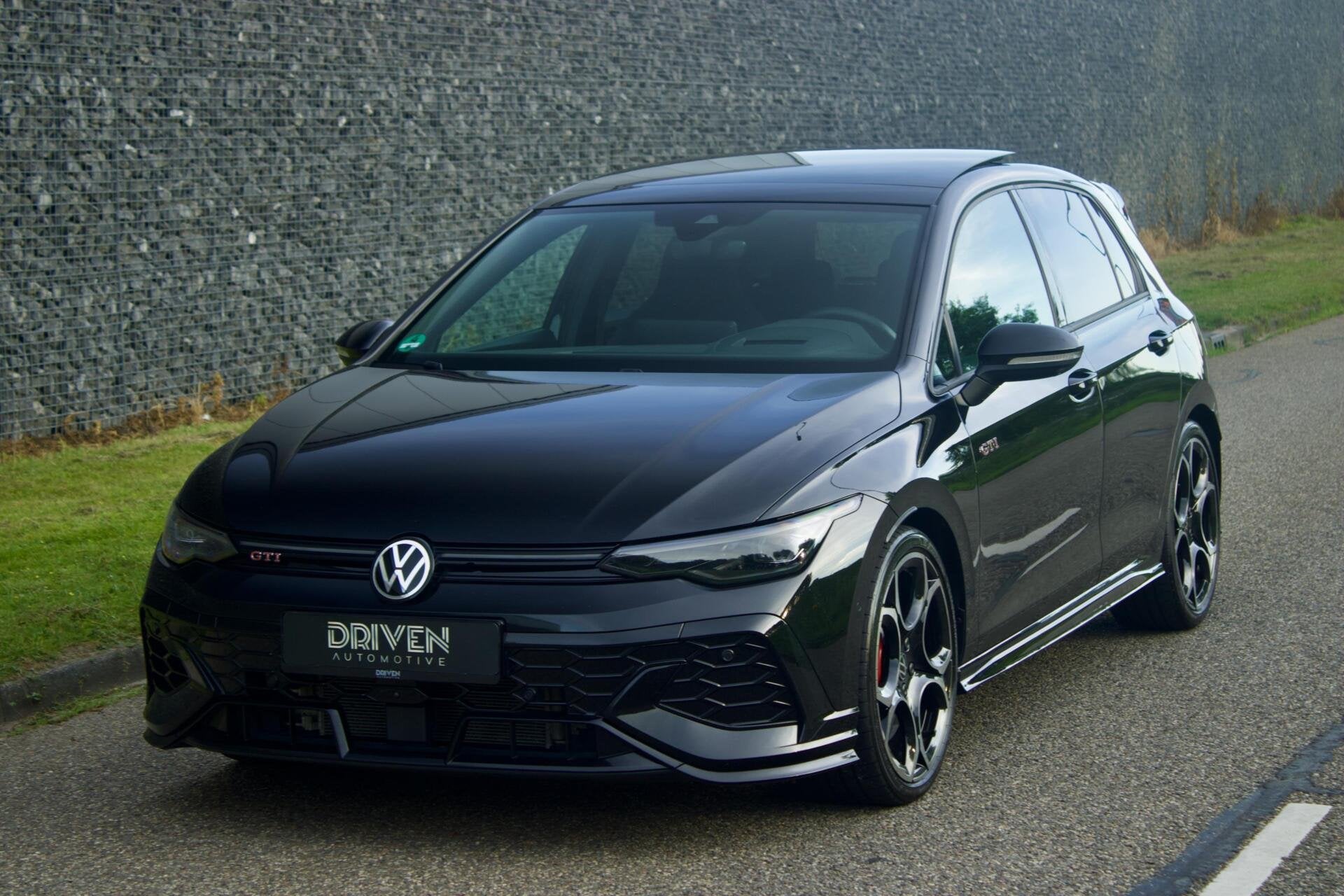 Volkswagen Golf 8.5 GTI Clubsport | Blackstyle - HUD - 1 Eig, 1360 kg, Achat, Entreprise, Entretenue par le concessionnaire