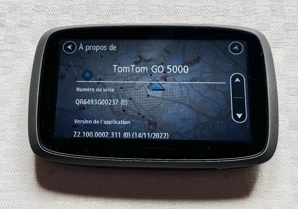 TomTom GO 5000 – GPS premium avec cartes Europe à vie, Enlèvement, Utilisé