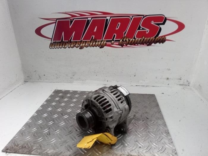 Dynamo d'un Seat Toledo, -, -, 3 mois de garantie, Utilisé