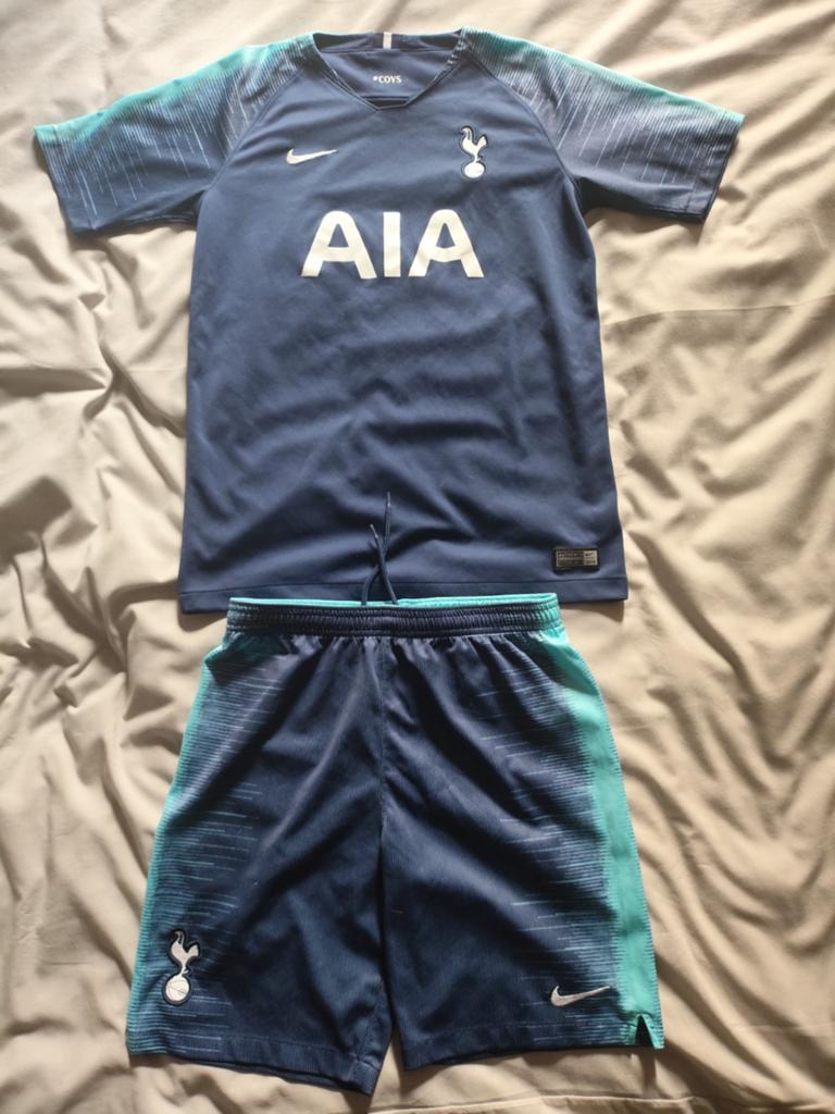 Tottenham-shirt + korte broek, Ophalen, Shirt