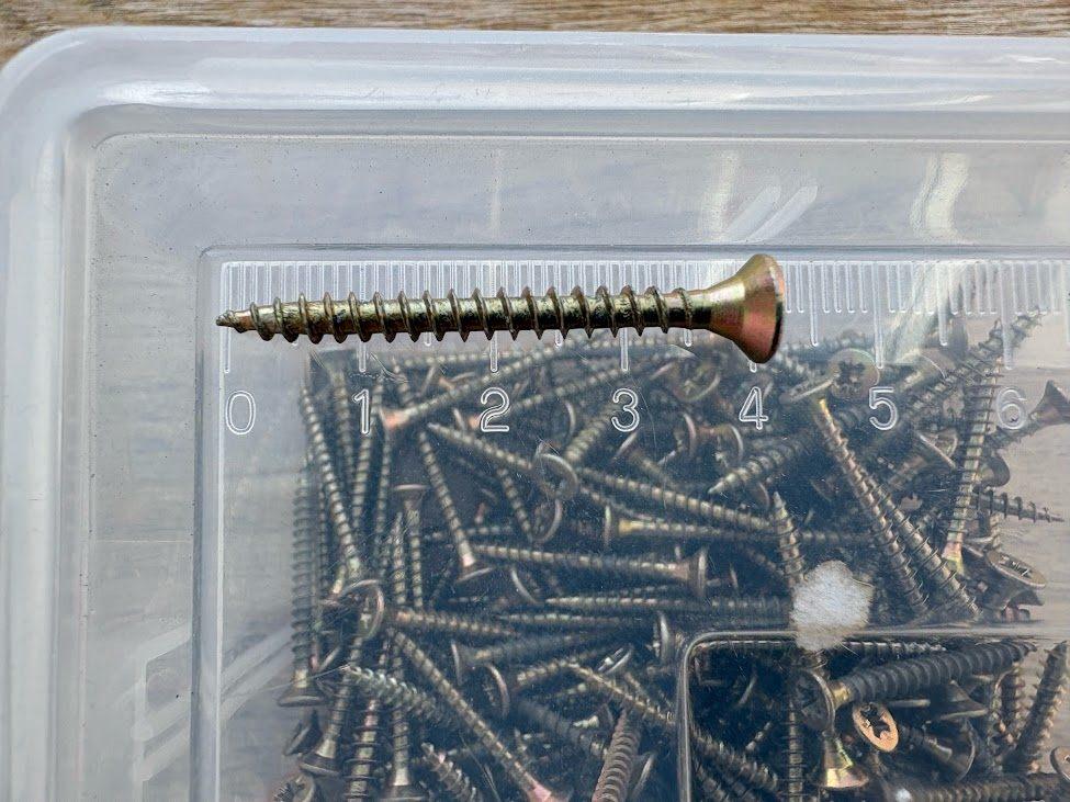 Assortiment houtschroeven, Ophalen of Verzenden, Zo goed als nieuw