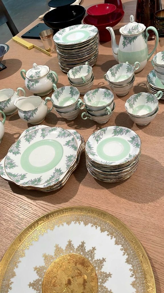Grafton servies, model Grasmere, 64 stuks, Antiek en Kunst, Ophalen