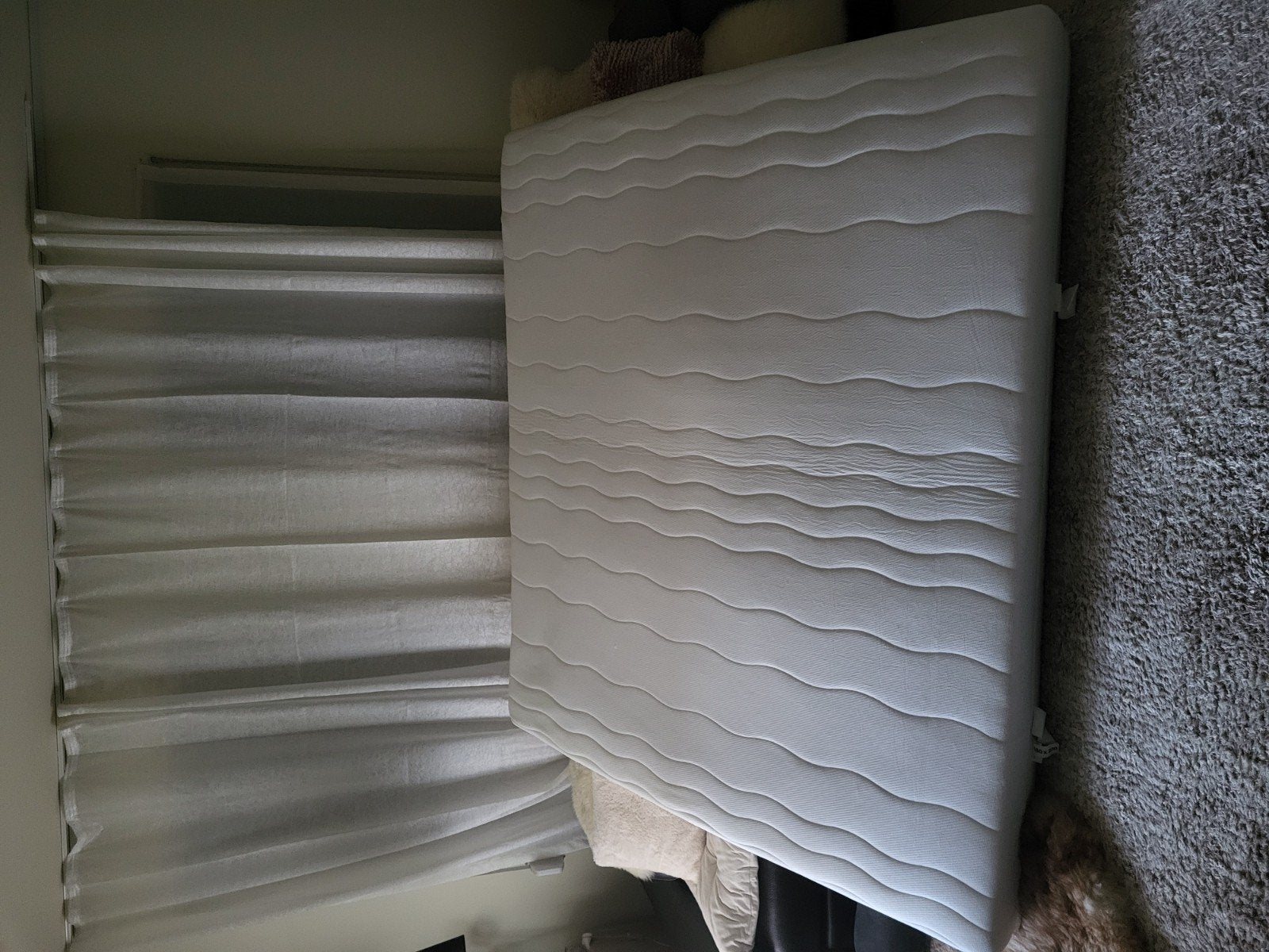 nouveau matelas à ressorts ensachés Onyx 180/200, Enlèvement