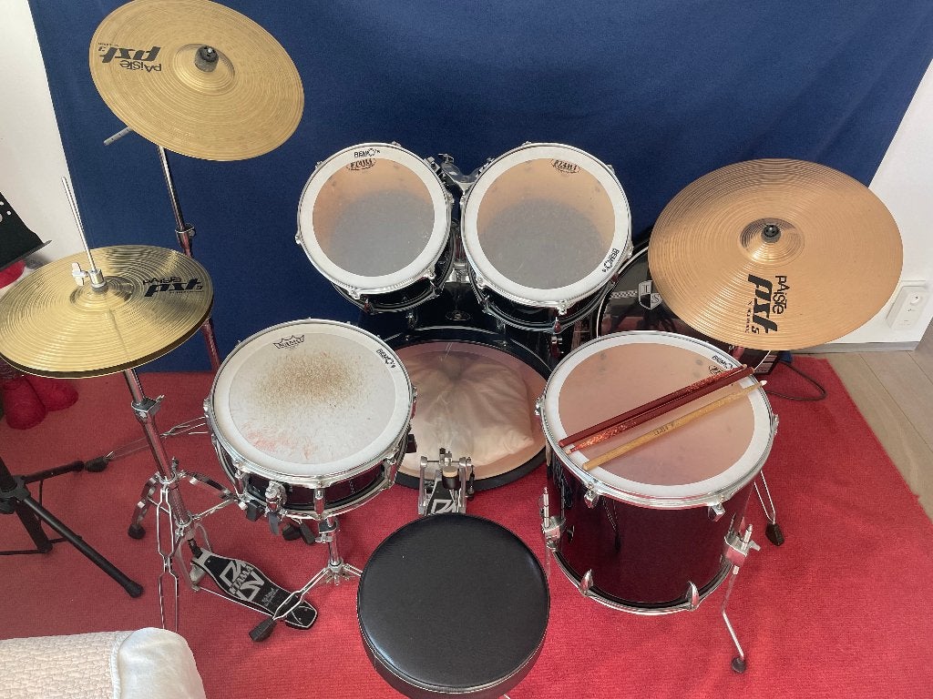 Je vends ma batterie en bon état. Nouvelles cymbales, Musique & Instruments, Enlèvement, Comme neuf, Tama