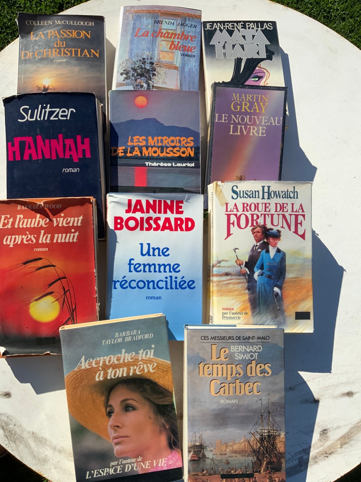 11 magnifiques livre, Enlèvement, Comme neuf