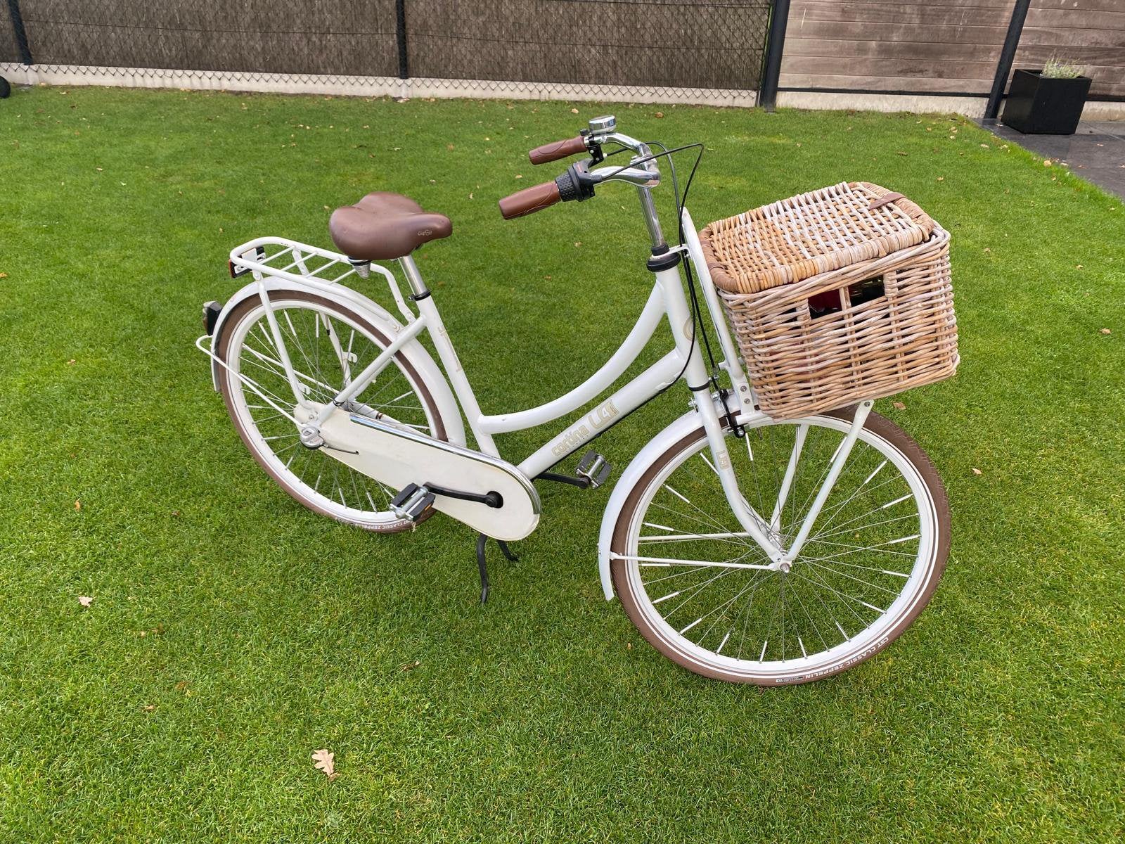 Damesfiets, Ophalen, Zo goed als nieuw