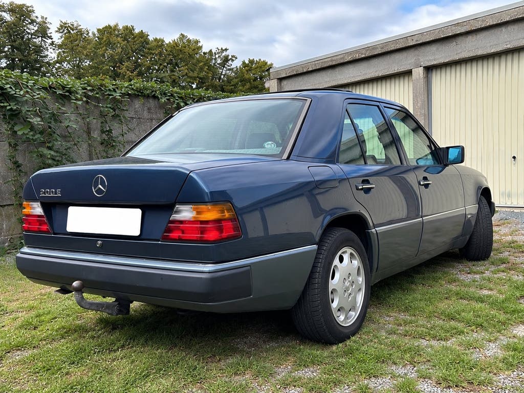 Mercedes-Benz oldtimer W124 200 E Automaat – 1991 - gekeurd!, foto 3