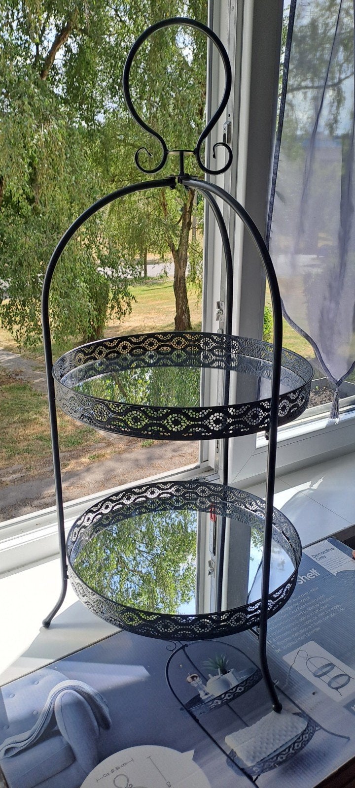 Table présentoir deco metal gris mirror neuf a saisir ️️↙️, Ophalen, Metaal, Nieuw, Overige typen