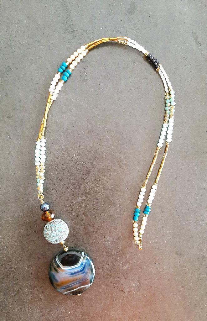 Te koop: Nieuw! Unieke lange ketting met hanger., Handtassen en Accessoires, Ophalen, Met hanger, Blauw, Nieuw